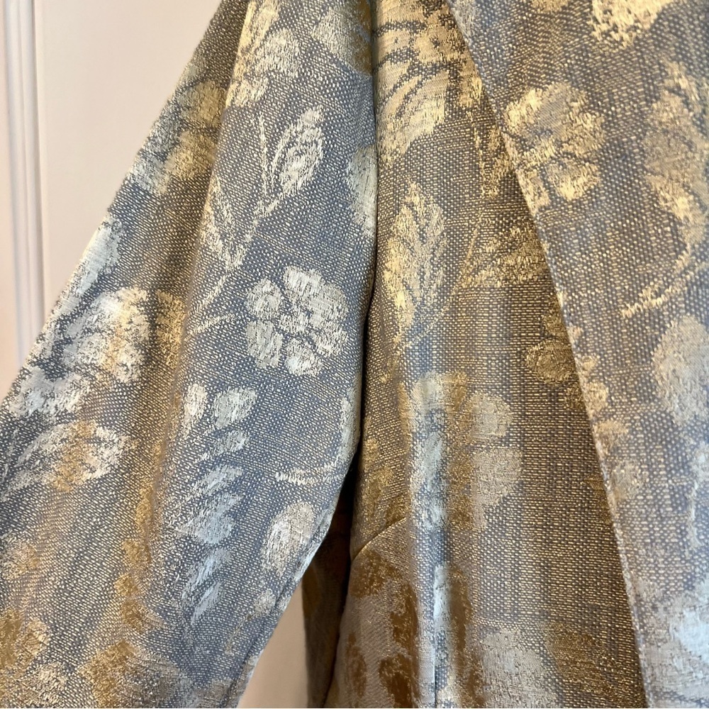 Nwt 3 Sisters Metallic Floral Open Front Blazer in Gold, Size Small - Picture 3 of 9